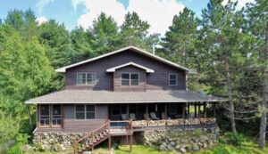 embarrrass country home